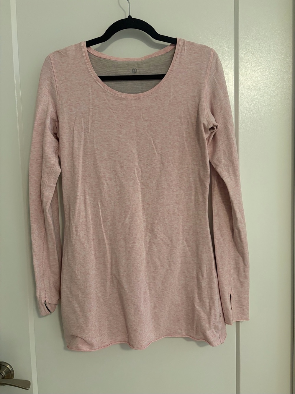 lululemon Light Pink Long-Sleeve Scoop Neck Women's Top. Sz 10